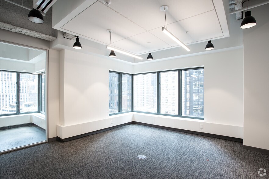 Photo of 18th Floor Ste 