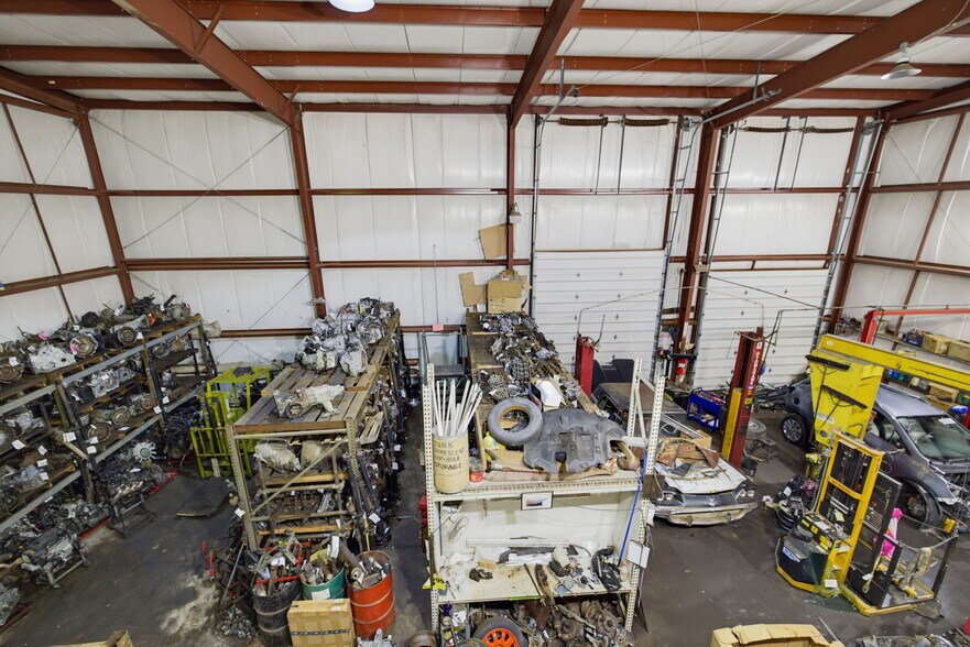 More Photos Of 428 Railroad St, Thomaston Industrial For Sale