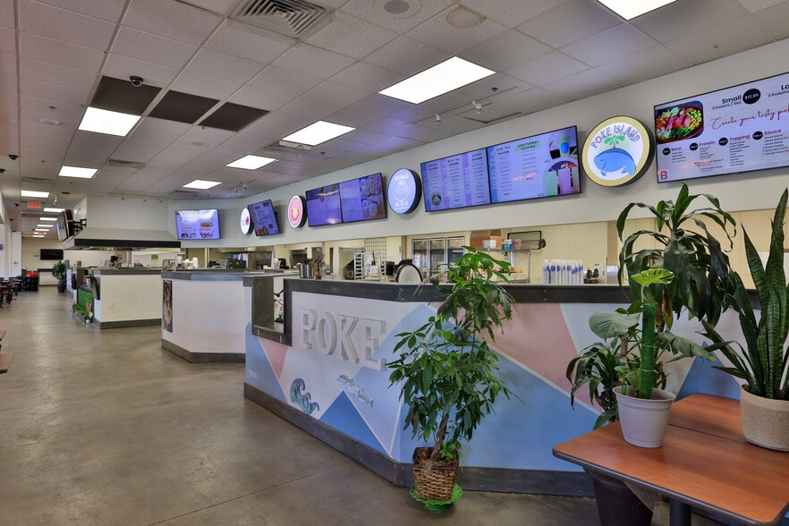 More Photos Of 15775 E Arapahoe Rd, Centennial Restaurant For Sale