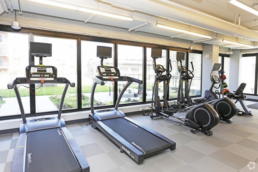 More Photos Of 847 Chicago Ave, Evanston Apartments For Lease