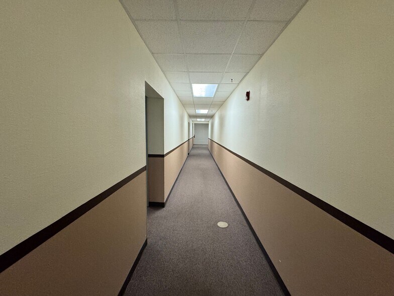 More Photos Of 1215 Dunn Ave, Jacksonville Medical For Lease