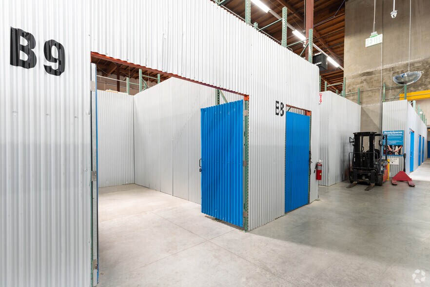 More Photos Of 4901-4911 Central Ave, Richmond Showroom For Lease