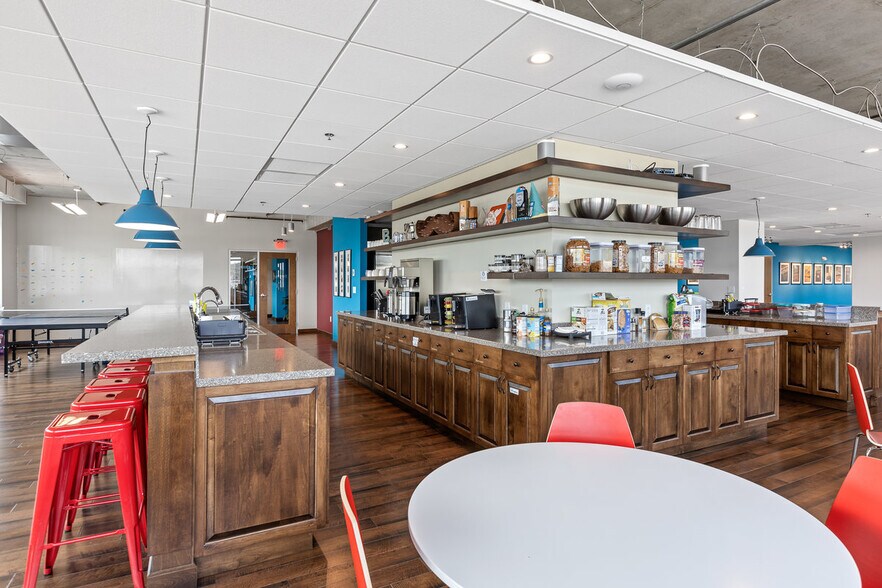 More Photos Of 605 Chestnut St, Chattanooga Loft Creative Space For Lease