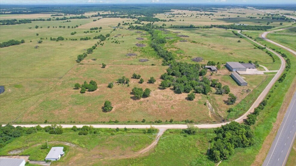 More Photos Of 350 Nails Crossing Rd, Caddo Warehouse For Sale