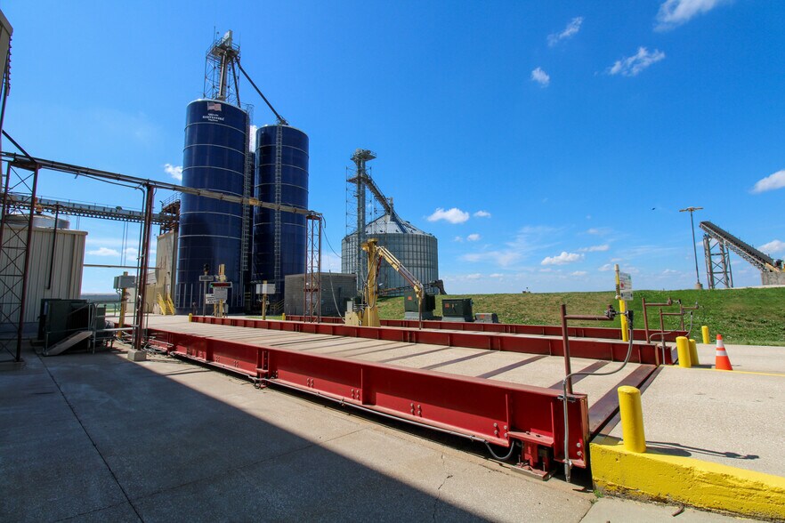More Photos Of 6059 159th St, Galva Food Processing For Sale