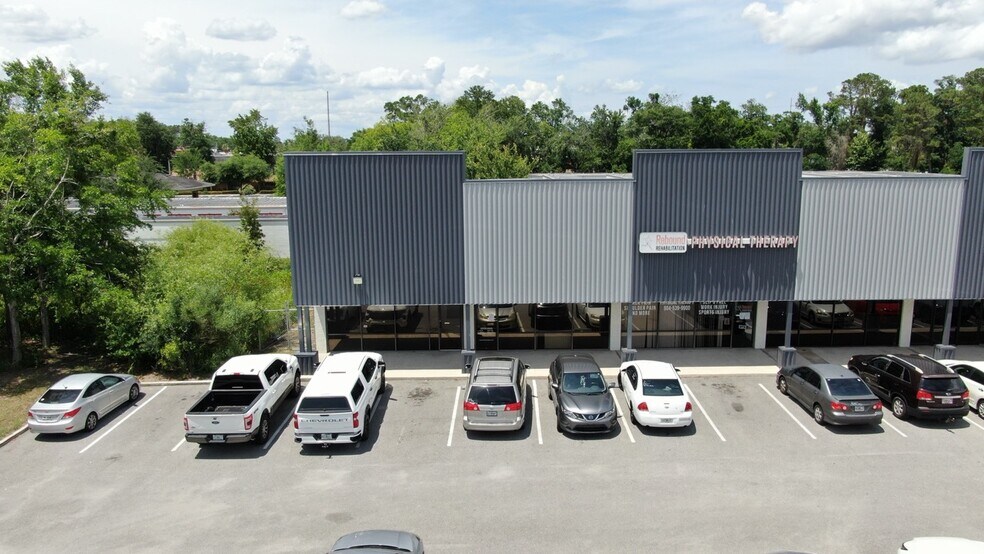 More Photos Of 5913-5915 Normandy Blvd, Jacksonville Unknown For Lease