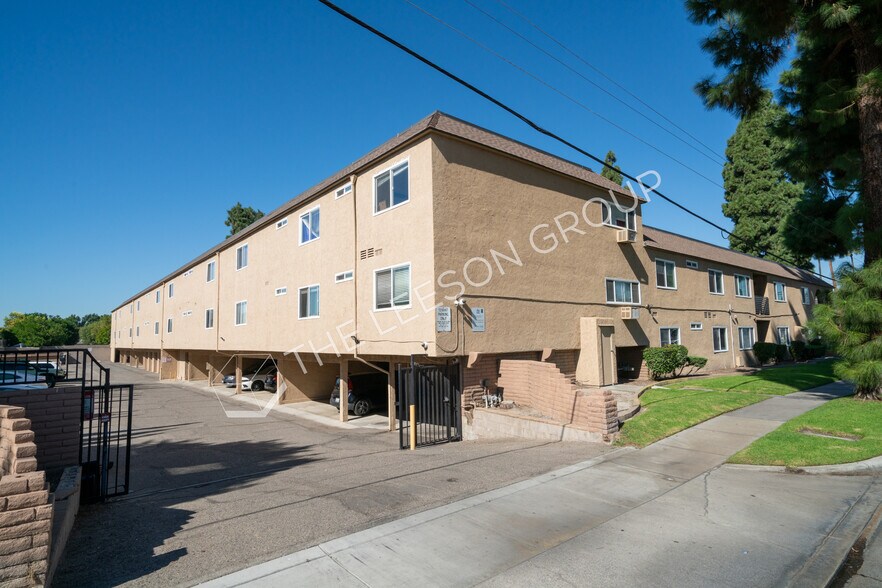 More Photos Of 7720 Crescent Ave, Buena Park Apartments For Sale