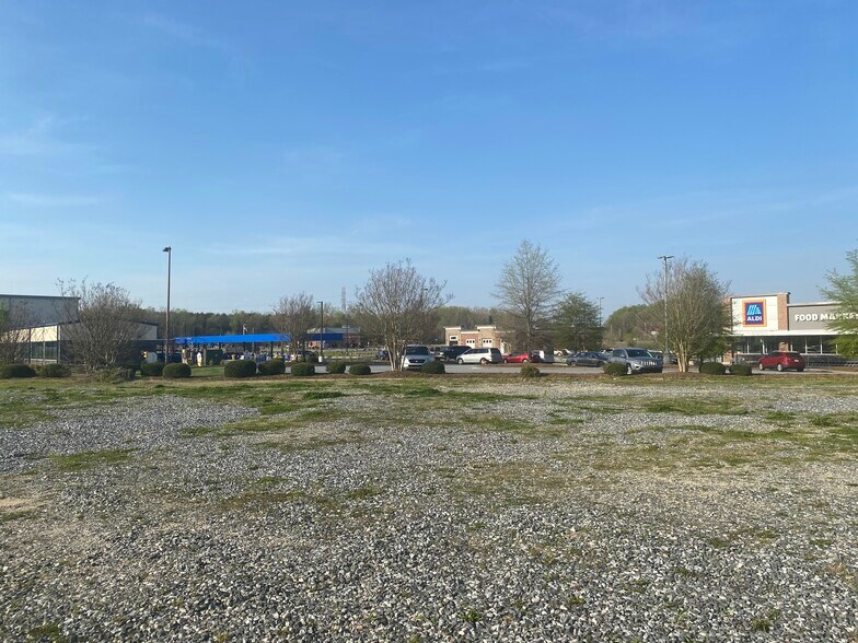 More Photos Of 3300 N Main St, High Point Land For Sale