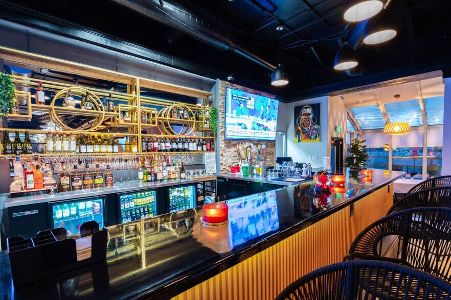 More Photos Of 3680 Citadel Dr N, Colorado Springs Restaurant For Lease