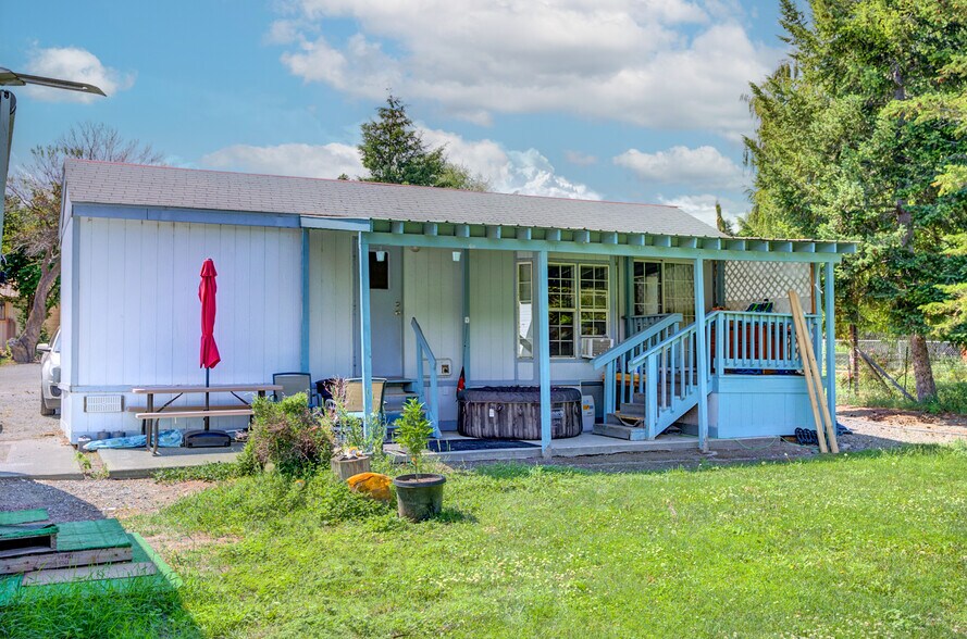 More Photos Of 208 Kendall St, Riverside Manufactured Housing Mobile Home Park For Sale