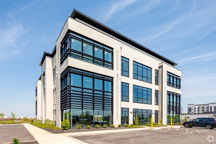 More Photos Of 536 Hub, Bowling Green Office For Lease