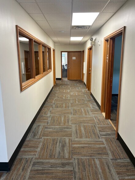 More Photos Of 1064 E Highway 50, Clermont Office For Lease