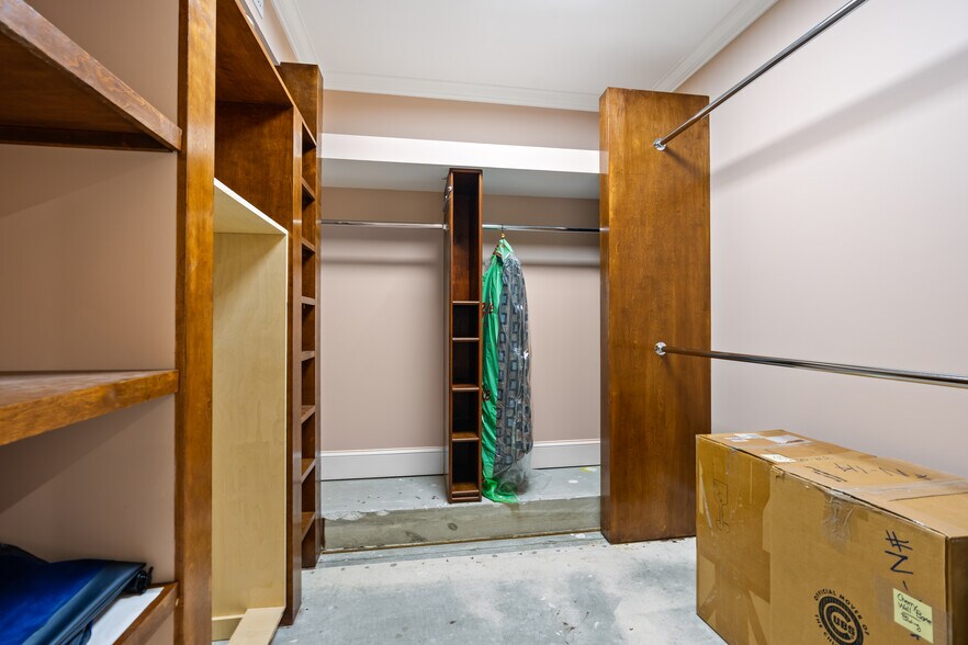 More Photos Of 974 S Nova Rd, Ormond Beach Industrial For Sale