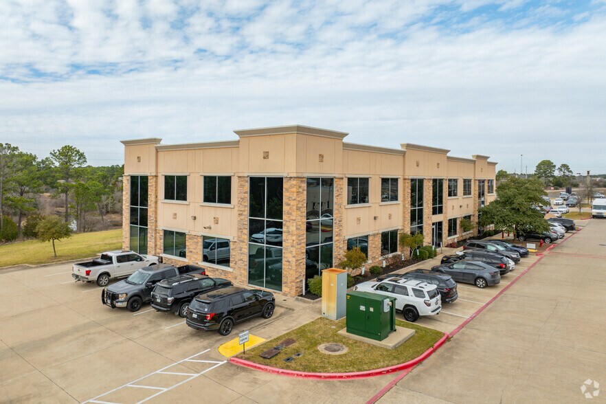 More Photos Of 3101 Highway 71 E, Bastrop Medical For Lease