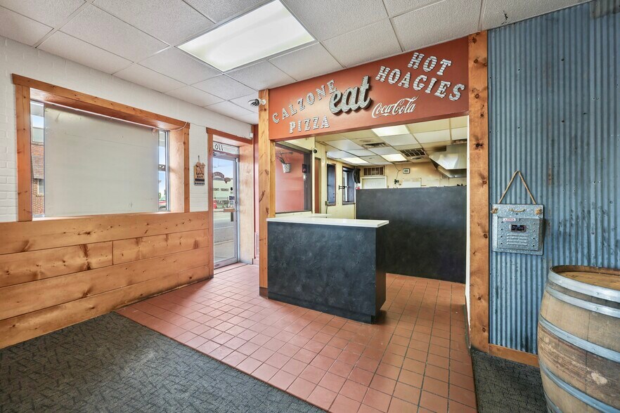 More Photos Of 105 1st St W, Milaca Multifamily For Sale