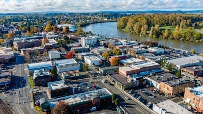 More Photos Of 317 S 2nd St, Mount Vernon Office For Sale