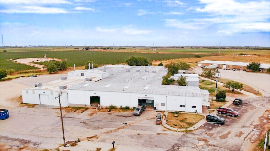 More Photos Of 1409 E Highway 350, Big Spring Industrial For Sale