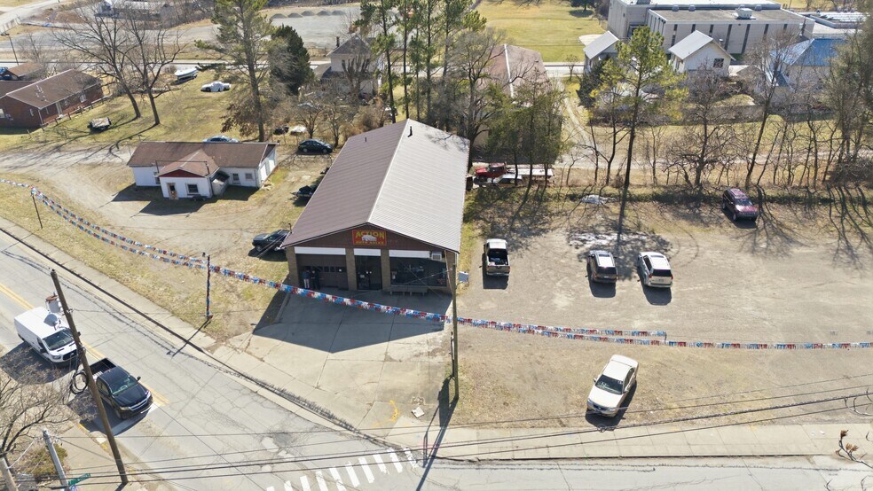 More Photos Of 1128 7th St, Parkersburg Auto Dealership For Sale