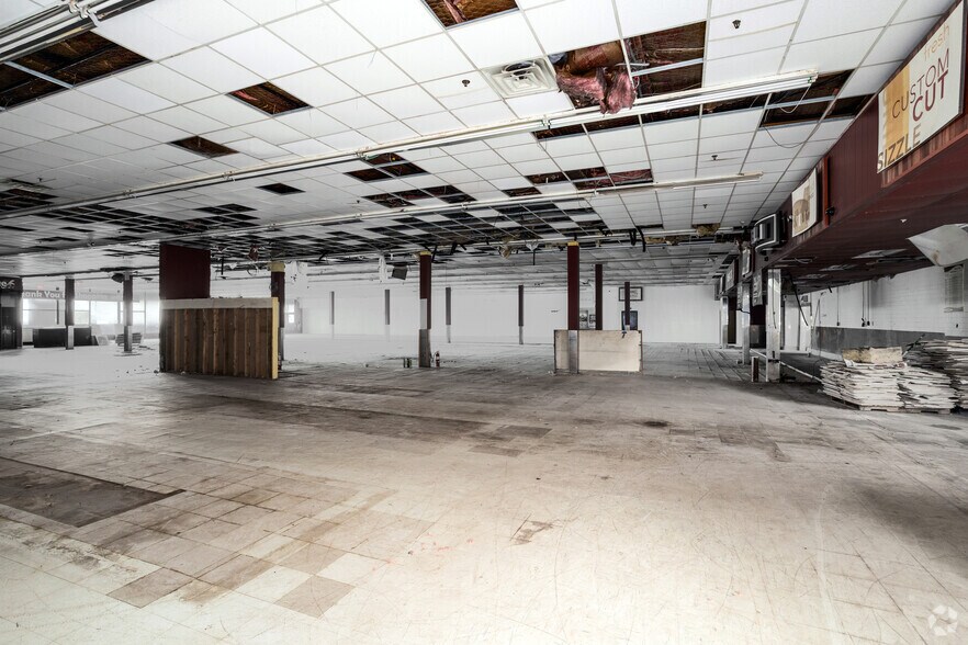 More Photos Of 854-856 Landis Ave, Pittsgrove Township Salem General Retail For Sale