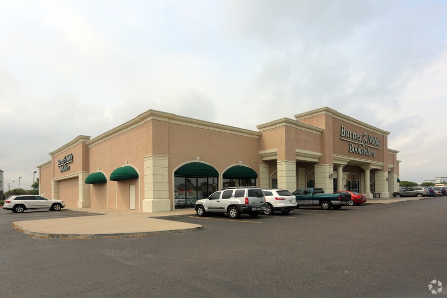 Primary Photo Of 5129 Blanch Moore Dr, Corpus Christi Freestanding For Sale