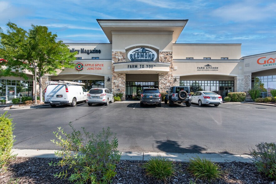 Primary Photo Of 408-454 W 800 N, Orem General Retail For Sale