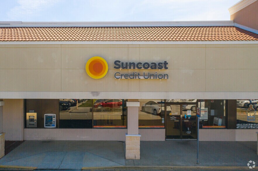 More Photos Of 4400-4462 Bee Ridge Rd, Sarasota Storefront Retail Office For Lease