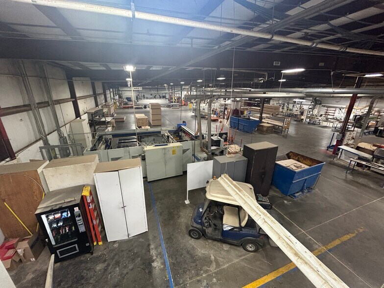 More Photos Of 606 Legion St, Bristol Industrial For Sale