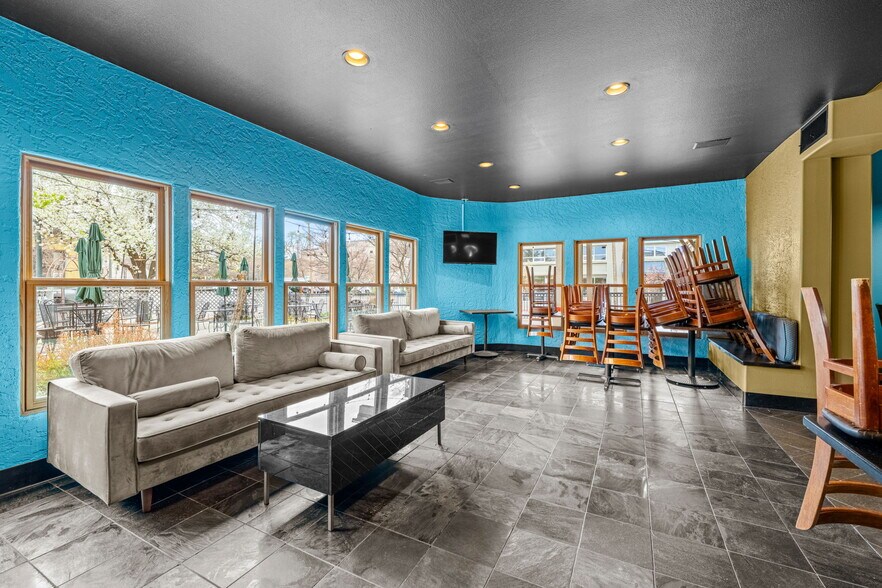 More Photos Of 701 E 2nd Ave, Durango Showroom For Lease