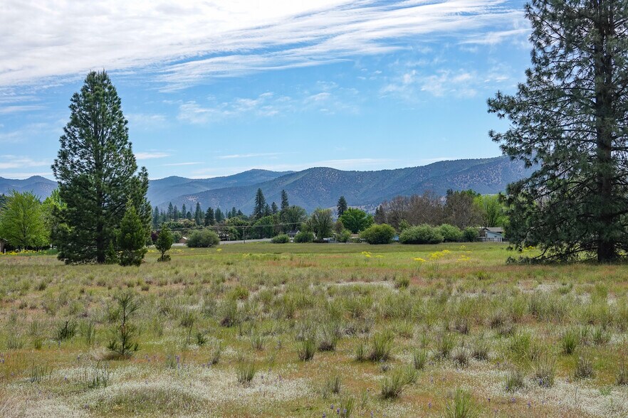 More Photos Of 0 Highway 3, Etna Land For Sale