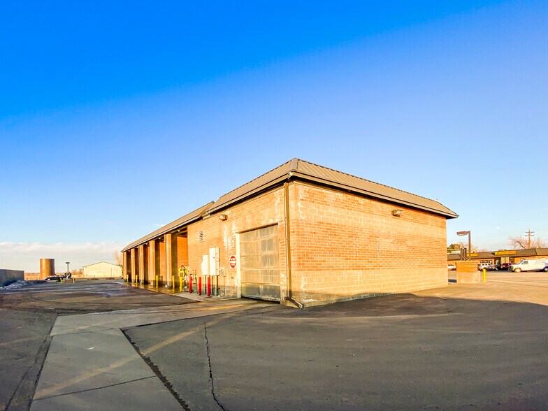 More Photos Of 11010 E 120th Ave, Henderson Service Station For Sale
