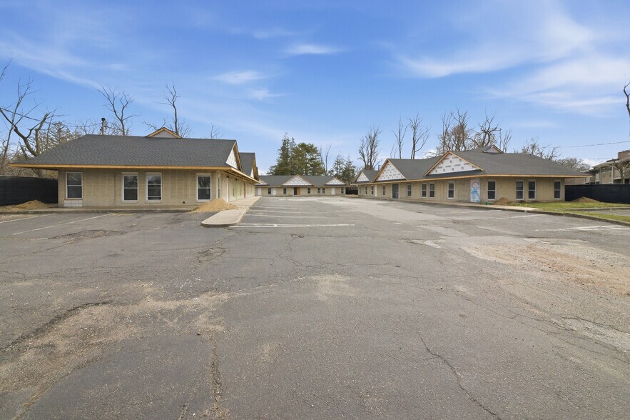 More Photos Of 359 Route 111, Smithtown Medical For Lease