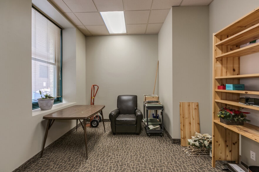 More Photos Of 413 Wacouta St, Saint Paul Office Residential For Lease