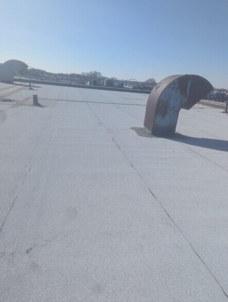 More Photos Of 2410 S Broad St, Philadelphia Medical For Sale