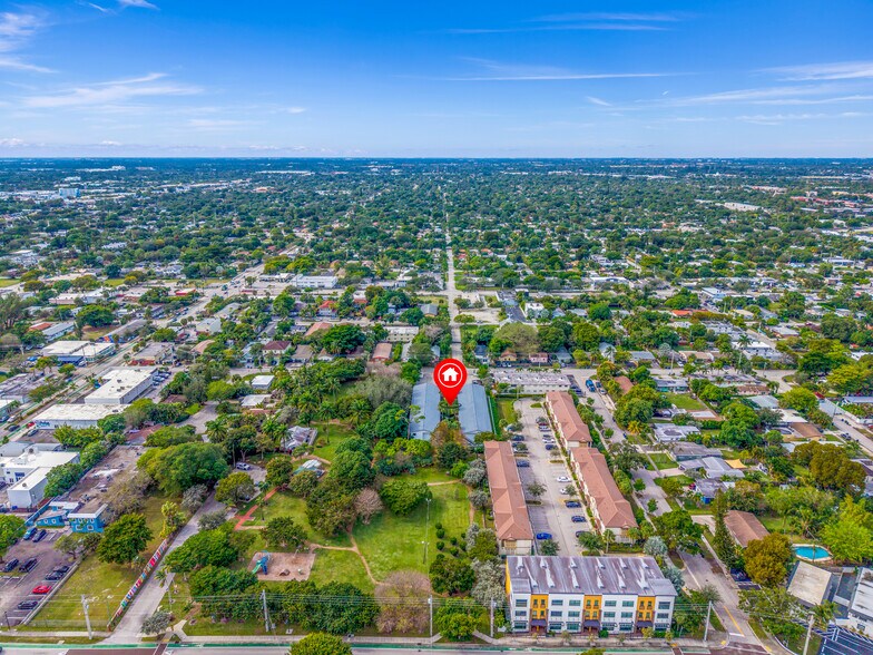 More Photos Of 1350-1400 NE 5th Ter, Fort Lauderdale Apartments For Sale
