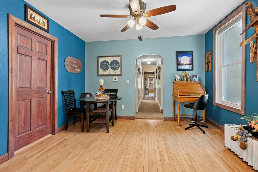 More Photos Of 2114 Wisconsin Ave, New Holstein Storefront Retail Residential For Sale