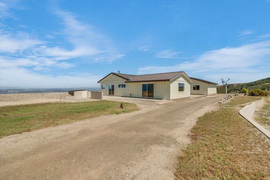 More Photos Of LaSalle Canyon Rd, Lompoc Land For Sale