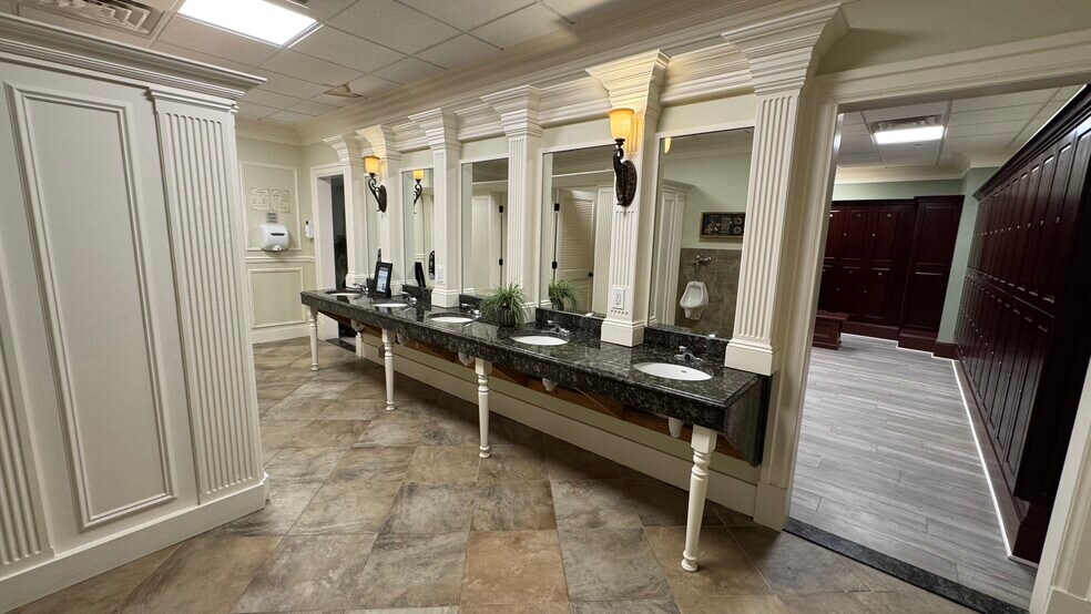 More Photos Of 700 Strykers Rd, Phillipsburg Golf Course Driving Range For Lease