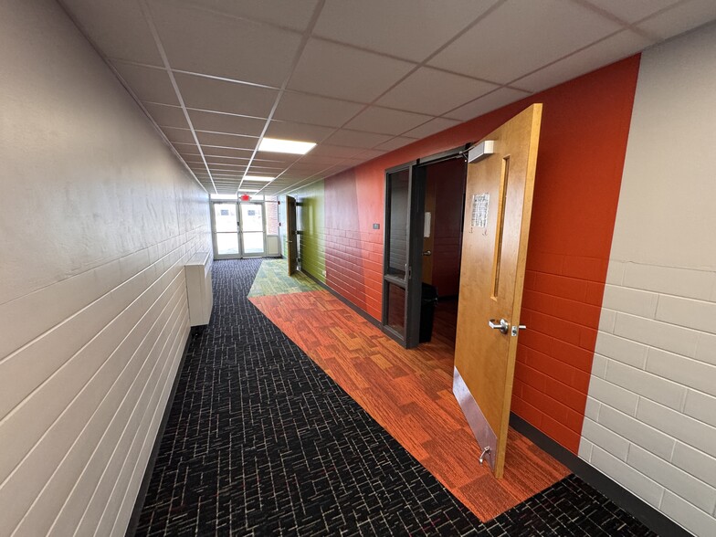 More Photos Of 759 S Lenfesty Ave, Marion Religious Facility For Sale