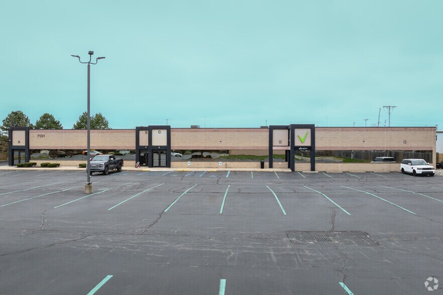 More Photos Of 7131 Spring Meadows Dr W, Holland Office For Sale