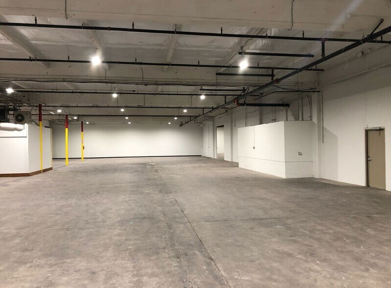 More Photos Of 29495 NW West Union Rd, North Plains Manufacturing For Lease