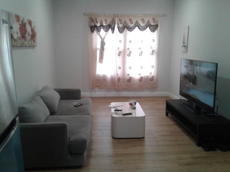 More Photos Of 945-949 Clinton Ave, Irvington Storefront Retail Residential For Sale