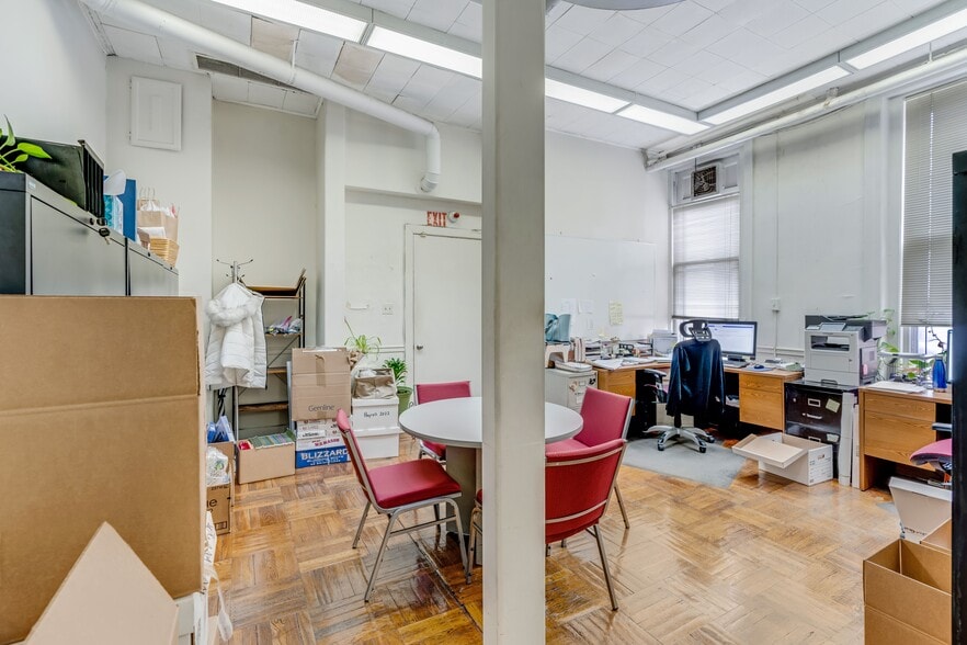 More Photos Of 115 Chestnut St, Philadelphia Office For Lease