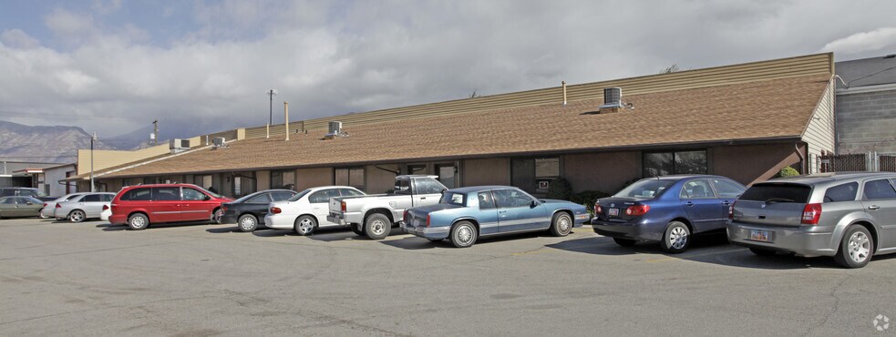More Photos Of 1455-1463 W Center St, Orem Showroom For Lease