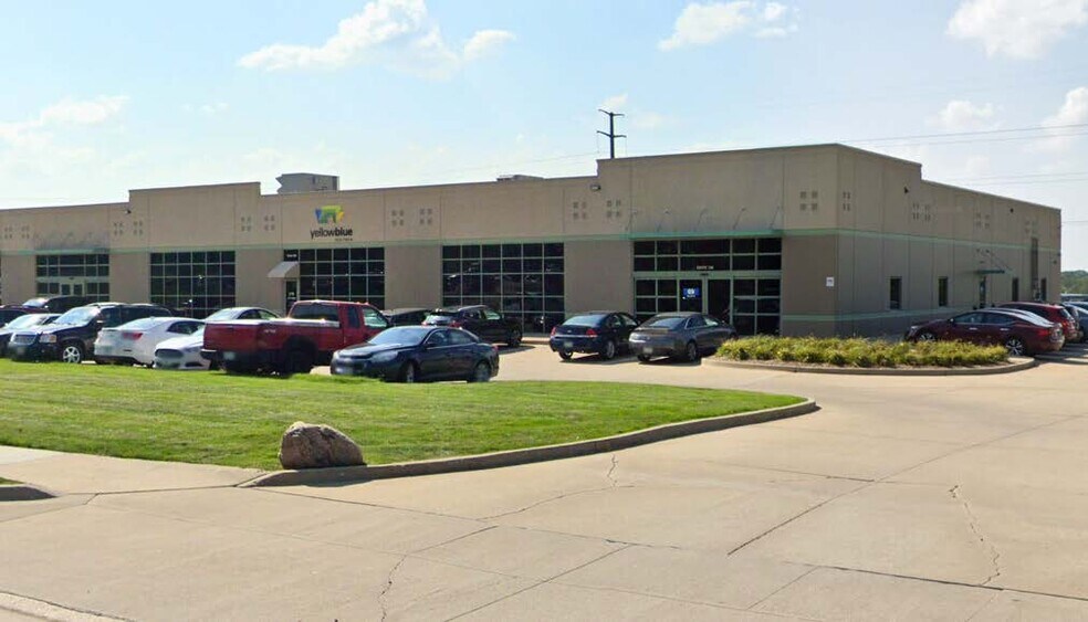 More Photos Of 1300 Metro East Dr, Pleasant Hill Light Manufacturing For Sale