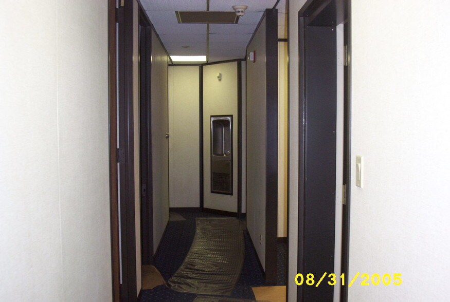 More Photos Of 206 N Shaver St, Pasadena Manufacturing For Lease