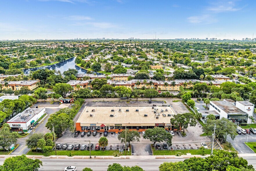 More Photos Of 2424 N St Rd 7, Fort Lauderdale Unknown For Lease