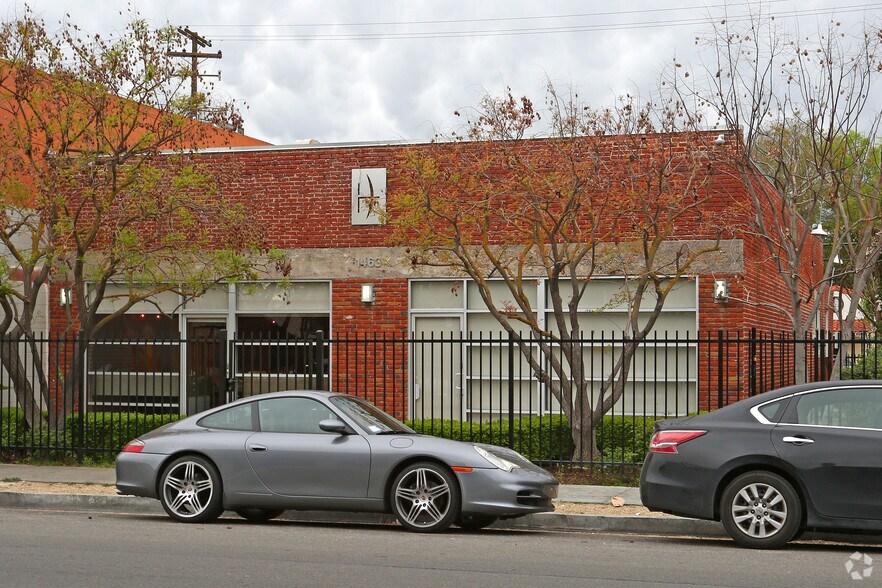 Primary Photo Of 1463 N Van Ness Ave, Fresno Loft Creative Space For Sale