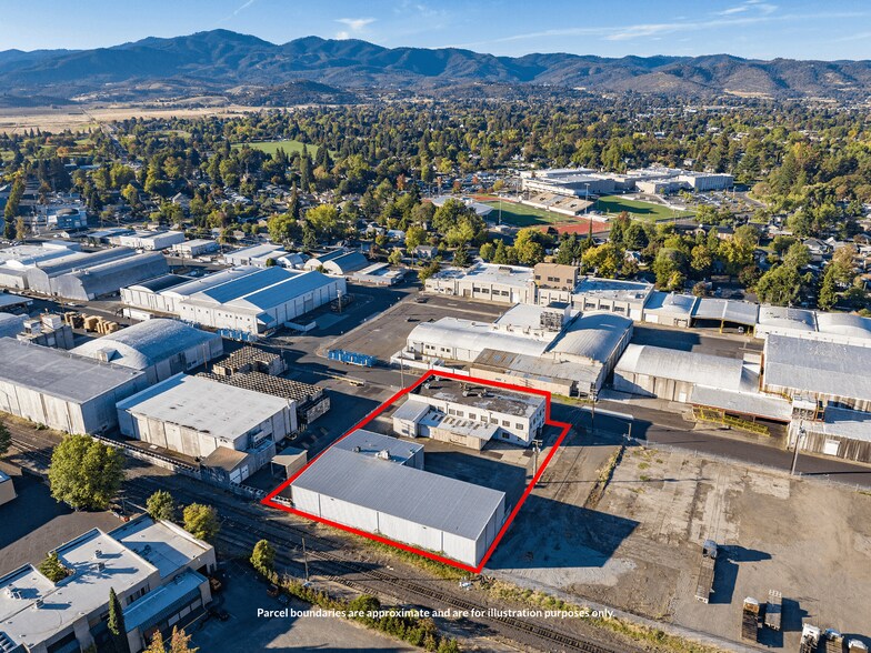 More Photos Of 619 S Fir St, Medford Refrigeration Cold Storage For Sale