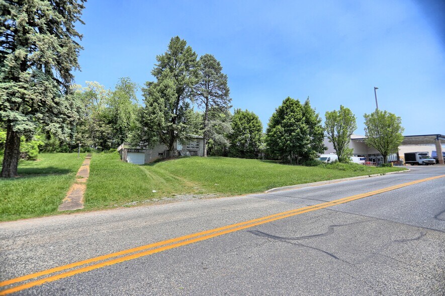 More Photos Of 4014 Victoria Ave, Harrisburg Land For Sale