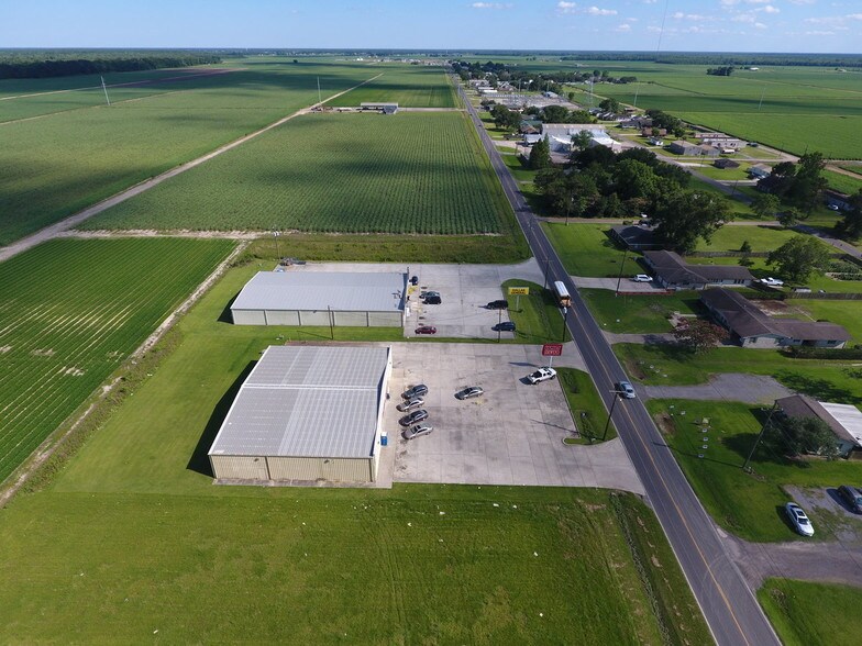 More Photos Of 2837 Highway 20, Vacherie Freestanding For Lease